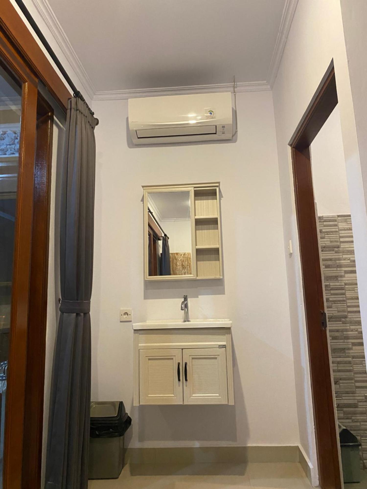 Tirta Kemala House Privatunterkunft