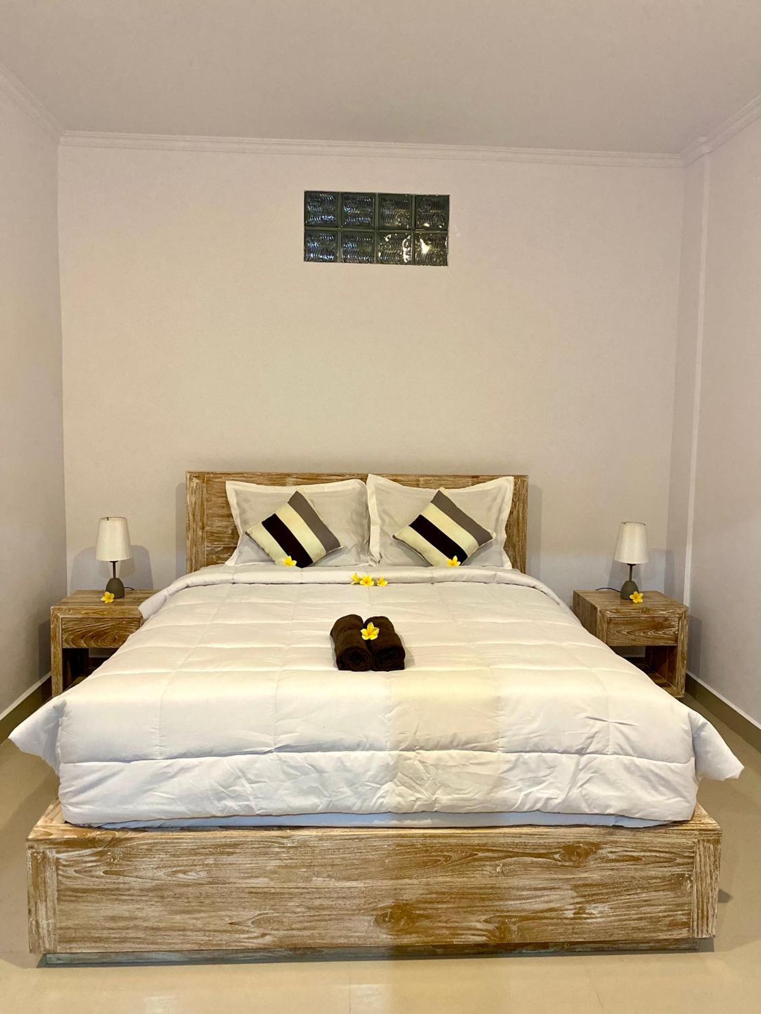 Privatunterkunft Tirta Kemala House